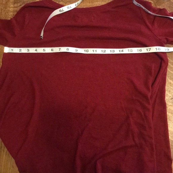 Hollister Red Thermal Waffle Knit Top Faux Wrap M - Picture 5 of 6